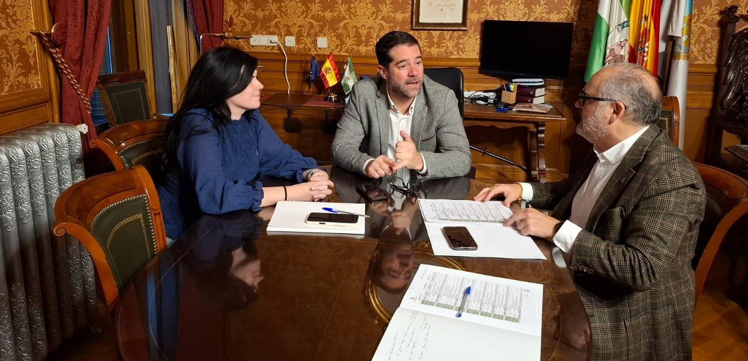 loja-la-junta-destina-mas-de-400-000-euros-al-ano-del-pfea-para-obras-y-empleo-agrario