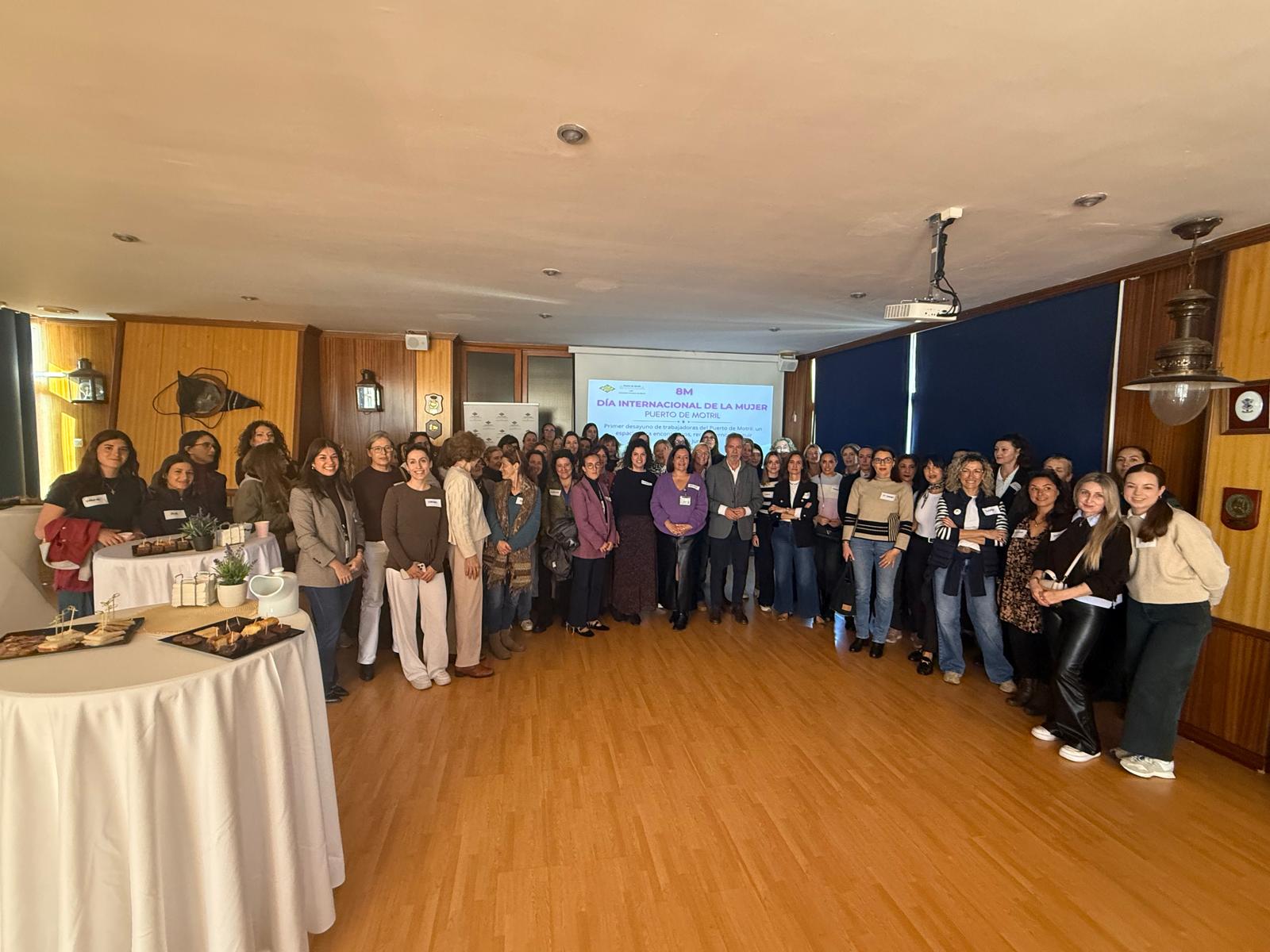 el-puerto-de-motril-visibiliza-el-papel-de-la-mujer-en-el-sector-maritimo-portuario-en-el-mes-de-la-mujer