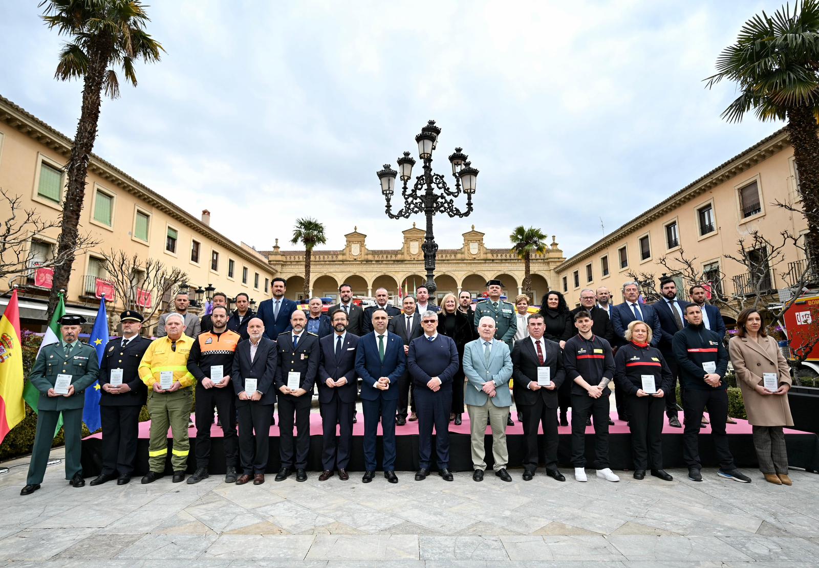 granada-la-diputacion-reconoce-en-guadix-la-labor-de-los-equipos-de-emergencia-ante-los-temporales-del-ultimo-mes