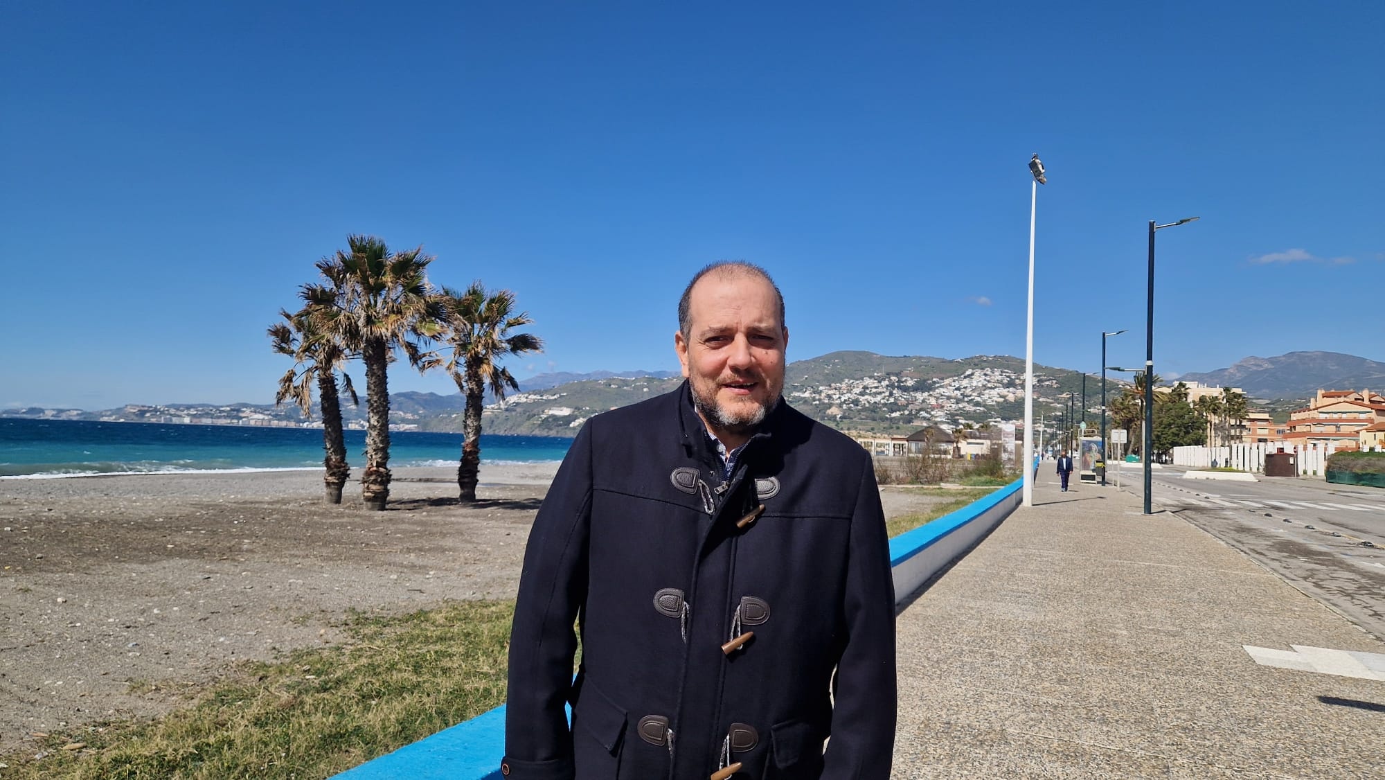 salobrena-refuerza-servicios-con-un-plan-de-choque-tras-los-temporales-con-playas-afectadas-obras-en-el-paseo-y-socorrismo-activo-en-semana-santa