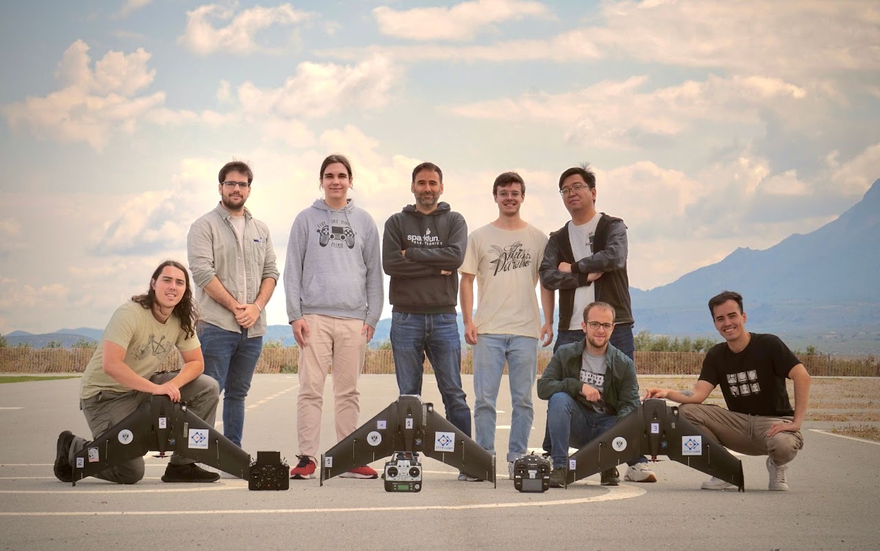 granada-la-ugr-desarrolla-un-sistema-para-que-grupos-de-drones-vuelen-coordinados-y-sin-gps-mejorando-su-uso-en-emergencias-y-rescates