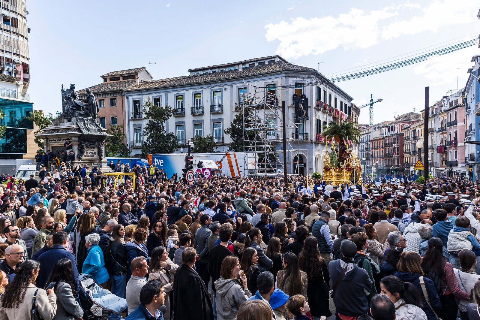 la-borriquita-el-latido-que-despierta-la-semana-santa-de-granada