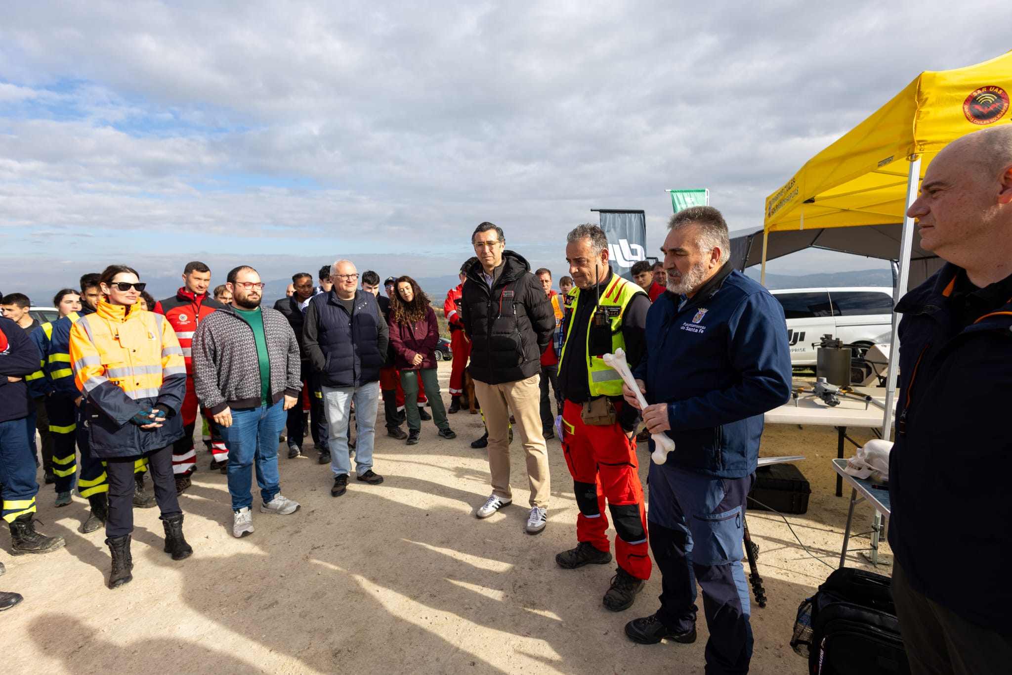 granada-santa-fe-acoge-el-simulacro-buscando-a-paco-con-un-centenar-de-participantes-para-reforzar-la-coordinacion-en-la-busqueda-de-desaparecidos