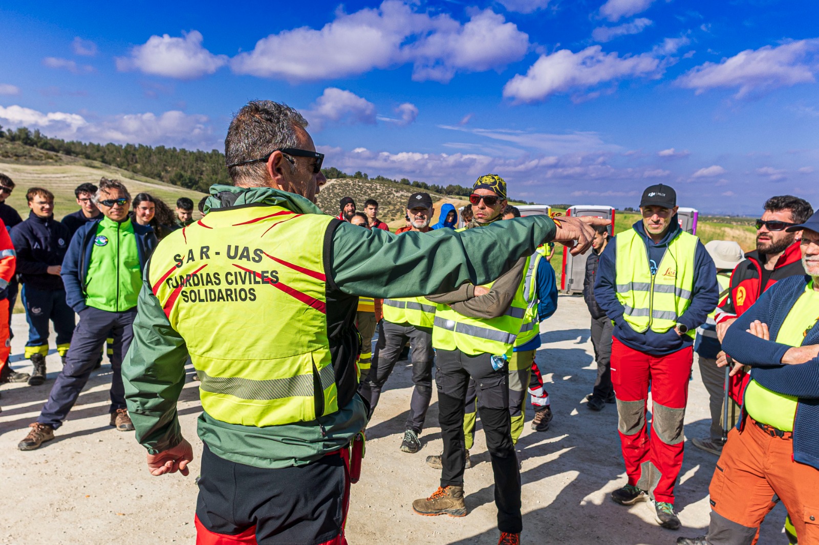 voluntarios-de-granada-se-desplazan-a-caceres-para-reforzar-la-busqueda-del-desaparecido-jose-antonio-asensio
