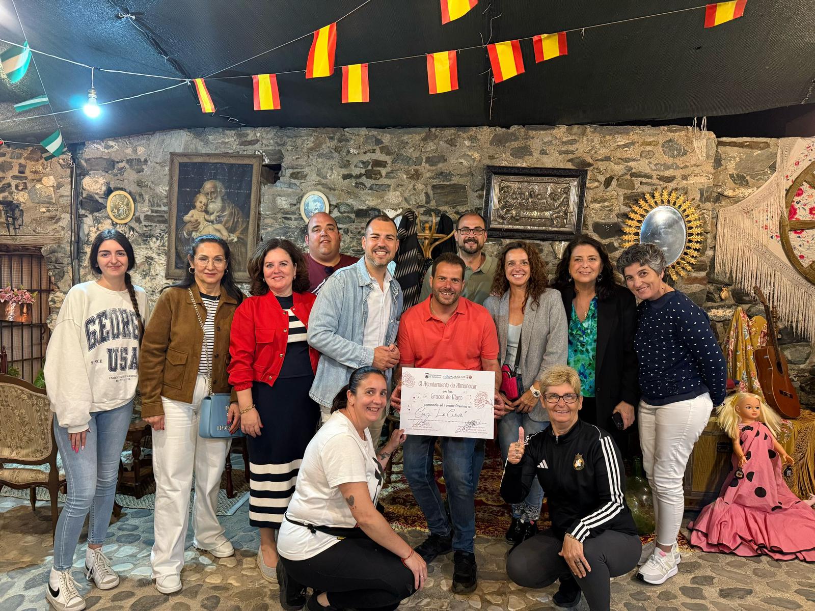 almunecar-se-llena-de-tradicion-con-17-cruces-de-mayo-y-un-concurso-con-premios-de-hasta-450-euros