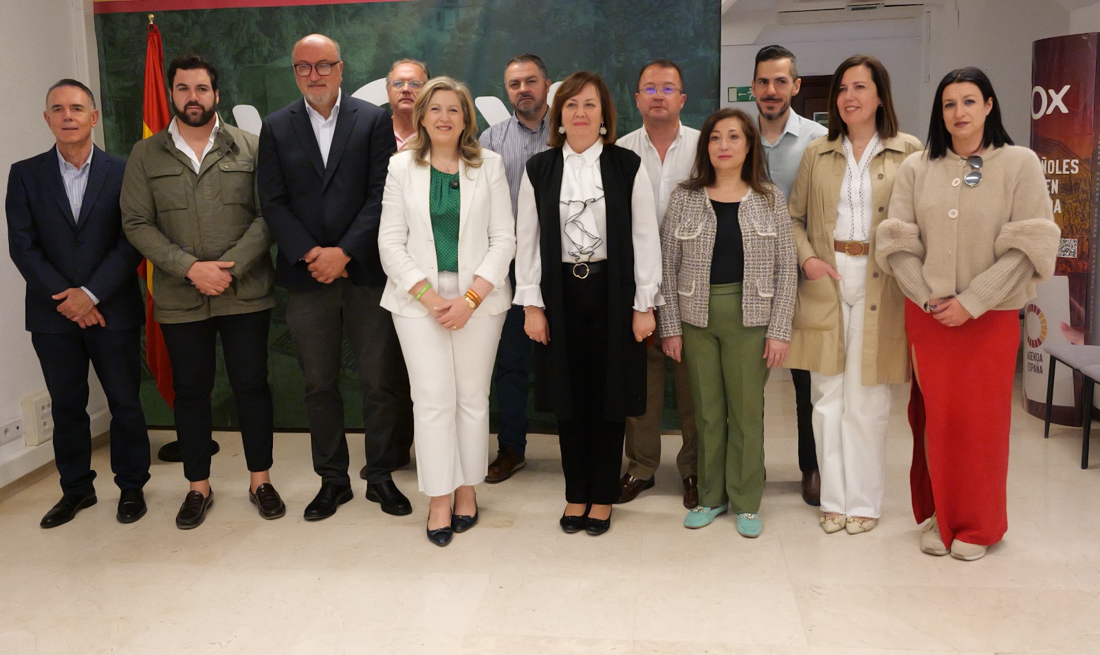 vox-presenta-su-candidatura-y-acusa-al-bipartidismo-de-abandono-y-estafa-a-la-provincia