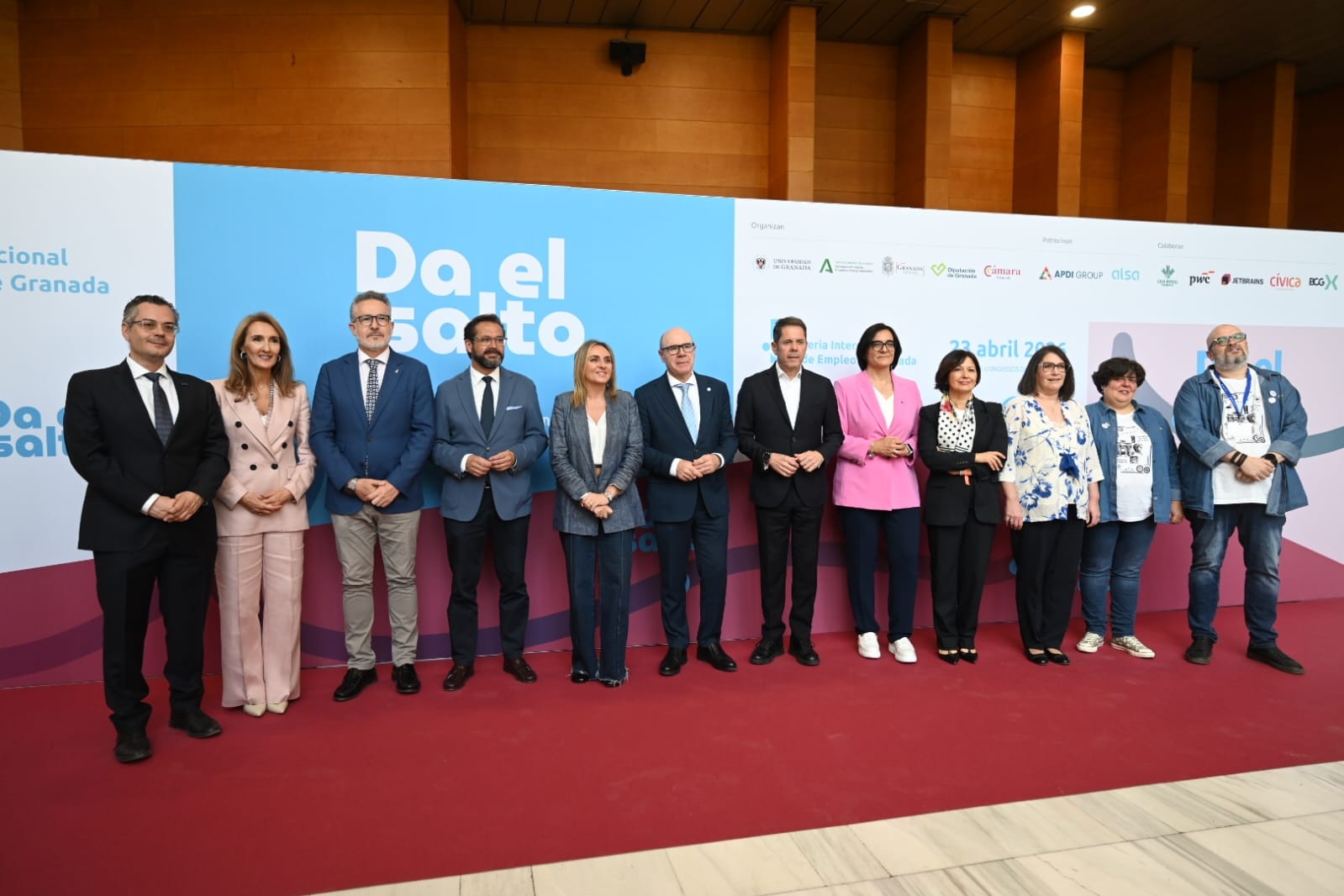 granada-reune-a-90-empresas-y-2-726-aspirantes-en-una-feria-con-1-462-ofertas-de-empleo