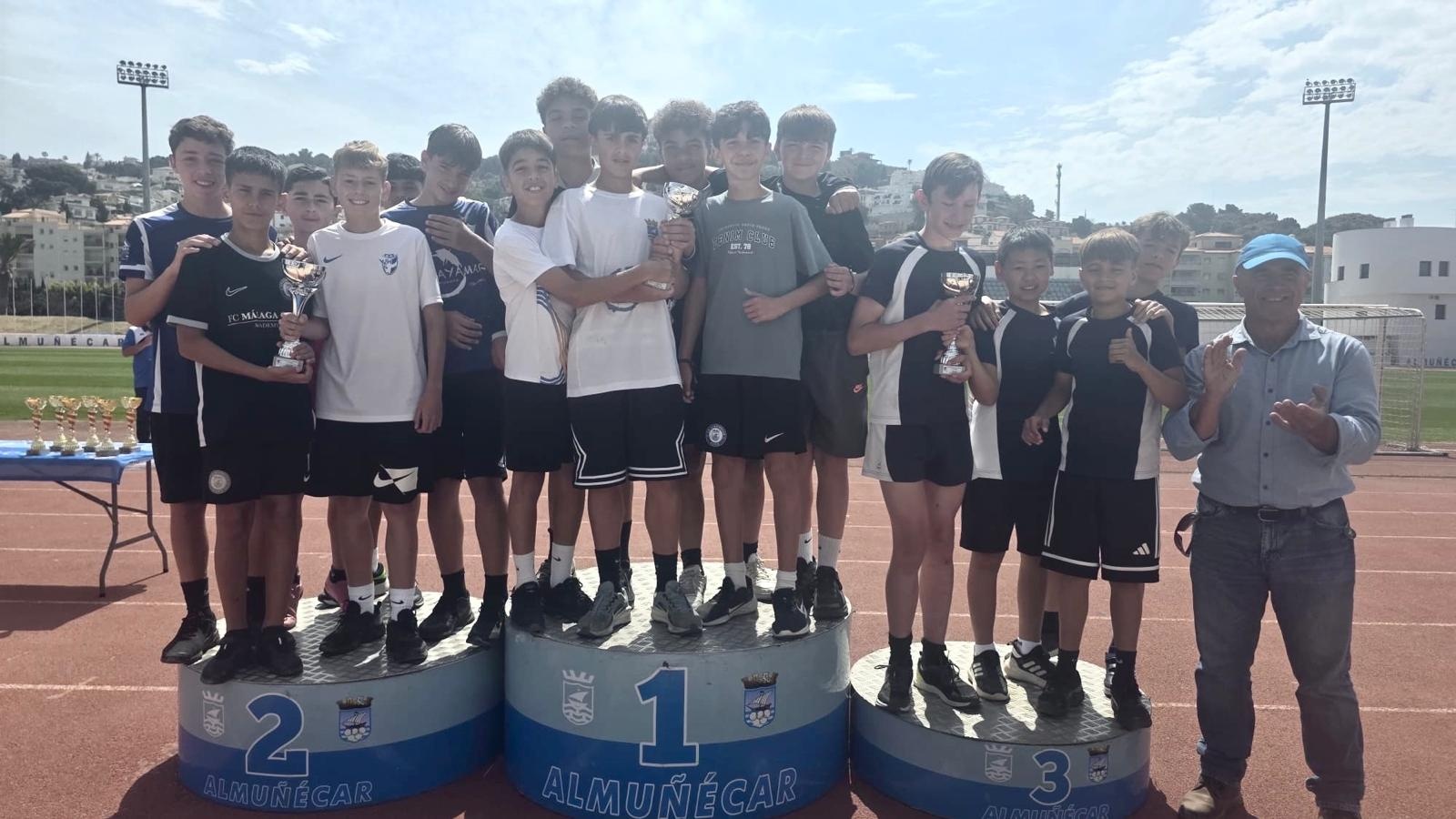 almunecar-reune-a-150-alumnos-y-alumnas-de-secundaria-en-la-final-del-xi-atletismo-escolar