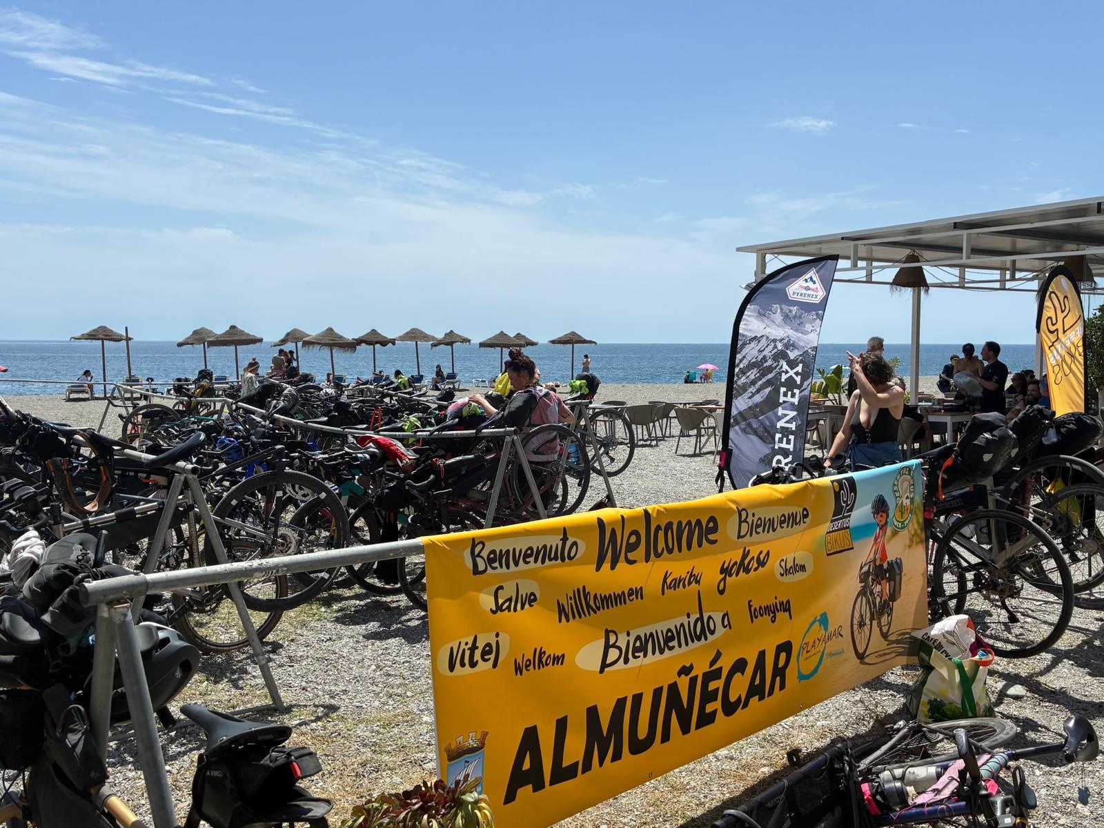almunecar-sera-meta-de-la-desertus-bikus-una-dura-prueba-ciclista-de-1-350-km-por-espana