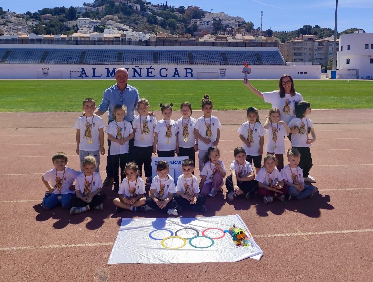 almunecar-celebra-las-mini-olimpiadas-escolares-con-50-alumnos-de-infantil-del-ceip-rio-verde