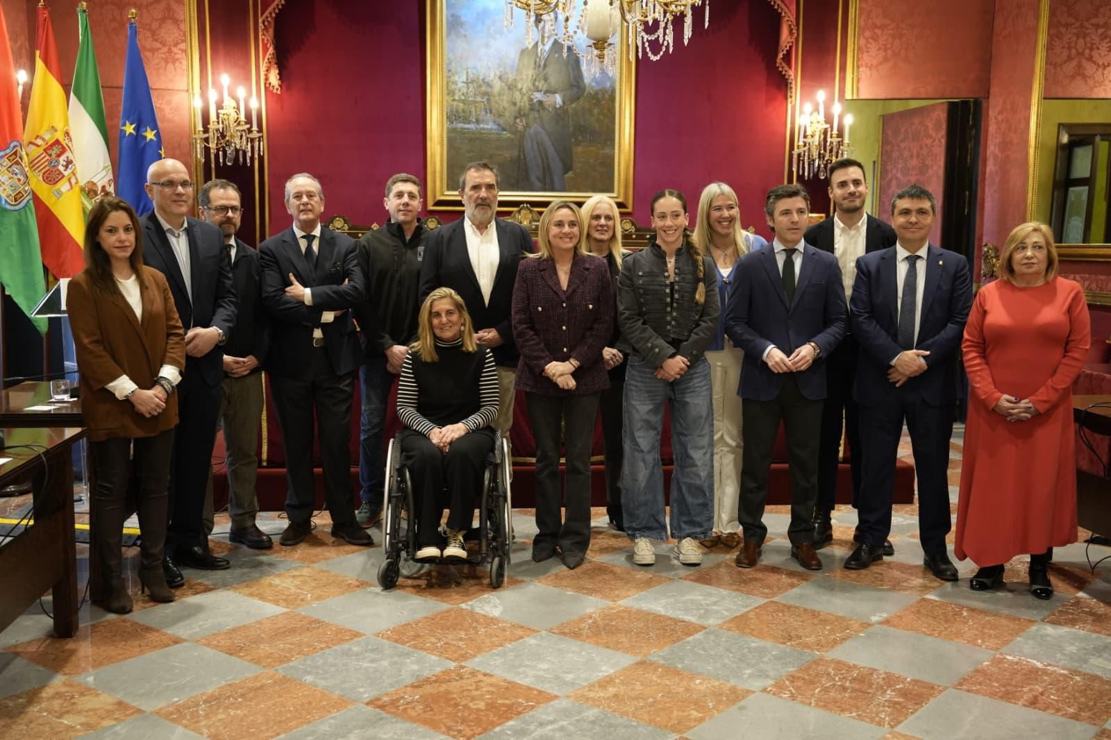 de-sierra-nevada-al-podio-paralimpico-granada-propone-premiar-a-audrey-pascual-con-su-maxima-distincion