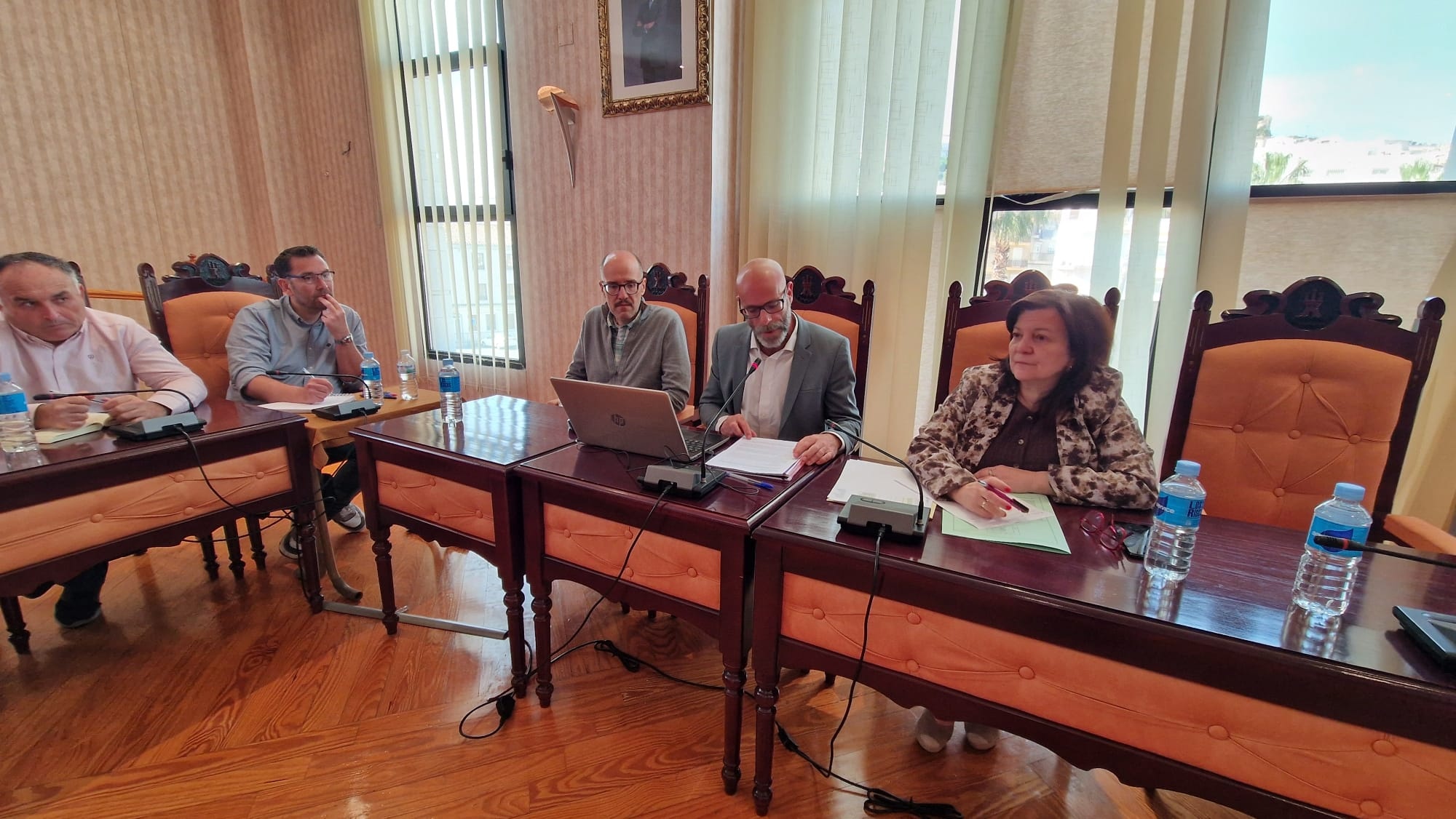 salobrena-sortea-14-mesas-electorales-entre-7-731-personas-para-9-553-votantes-en-8-colegios-en-el-pleno-extraordinario