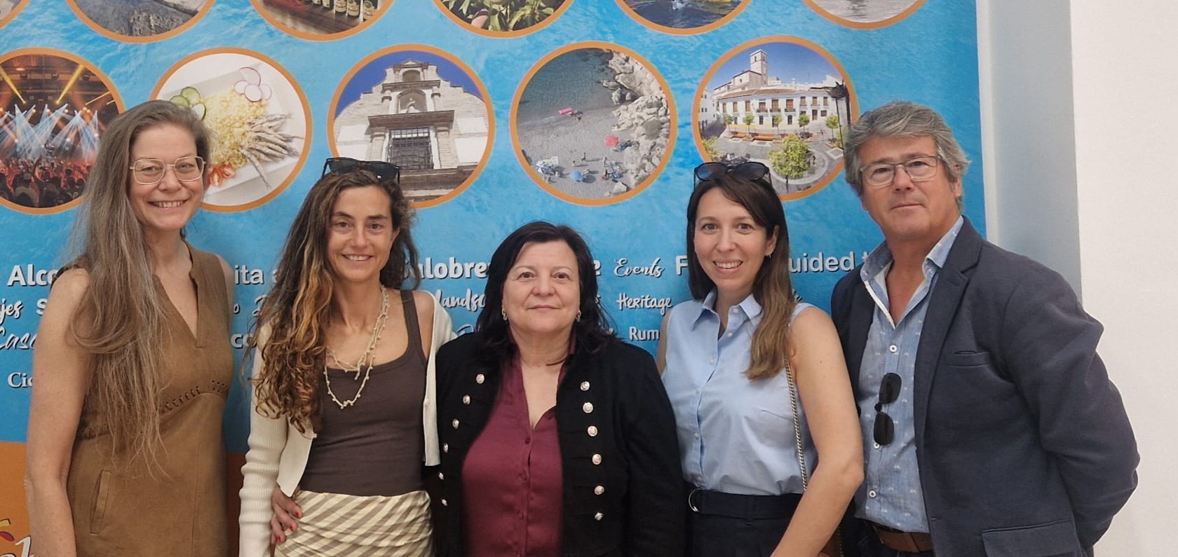 salobrena-bloggers-de-viajes-neerlandesas-promocionan-la-villa-con-experiencias-turisticas-y-difusion-en-redes