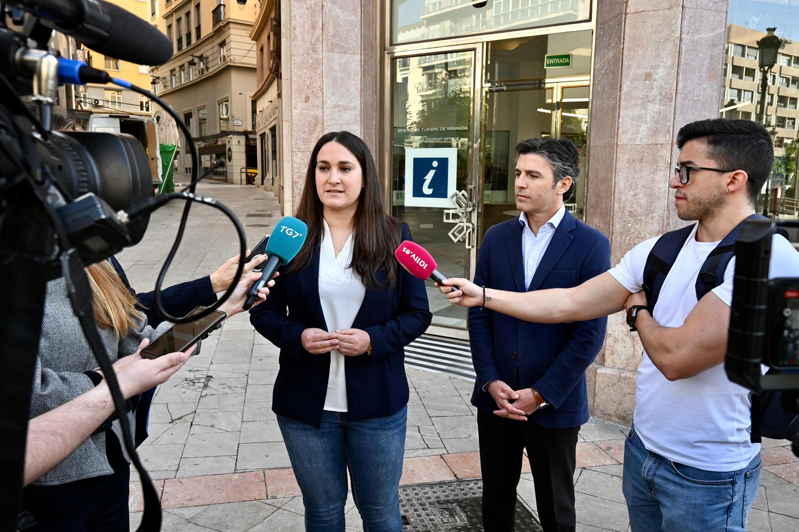 granada-diputacion-y-ayuntamiento-exigen-a-aena-un-plan-alternativo-ante-el-cierre-del-aeropuerto-en-2027-y-alerta-del-grave-impacto-economico-y-turistico