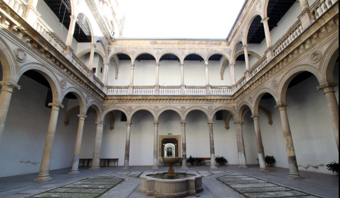 la-universidad-de-granada-entra-por-primera-vez-en-el-top-10-nacional-del-ranking-el-mundo-50-carreras-2026-y-lidera-andalucia-con-ocho-titulaciones-destacadas