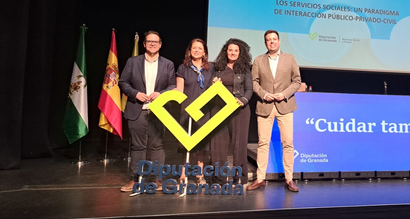 la-escuela-de-verano-de-servicios-sociales-reune-en-almunecar-a-200-profesionales-para-abordar-los-desafios-sociales-del-futuro
