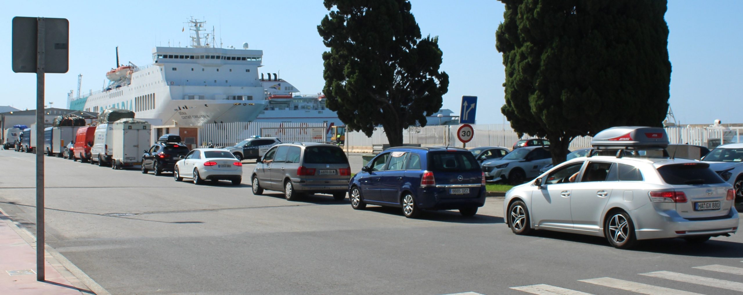 el-puerto-de-motril-se-prepara-para-la-operacion-paso-del-estrecho-2026-tras-superar-los-127-000-pasajeros-el-pasado-ano