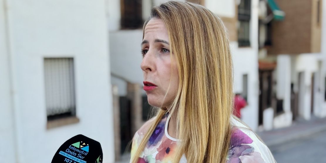 motril-iu-denuncia-el-deterioro-del-asfalto-en-pablo-coronado-y-ronda-de-poniente-y-reclama-un-asfaltado-integral-tras-anos-de-abandono-y-mas-de-300-firmas-vecinales