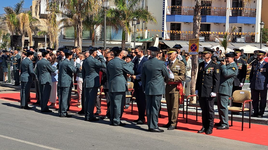 almunecar-reune-a-las-principales-unidades-de-la-guardia-civil-en-el-acto-central-de-su-182o-aniversario