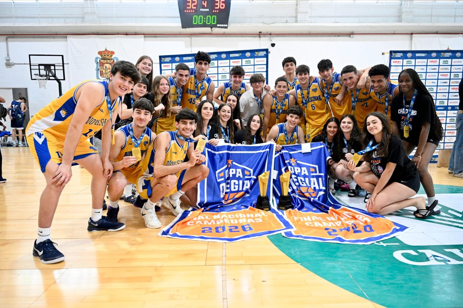 novaschool-y-escola-pia-santa-anna-mataro-se-coronan-campeones-de-espana-de-la-copa-colegial-2026-en-granada