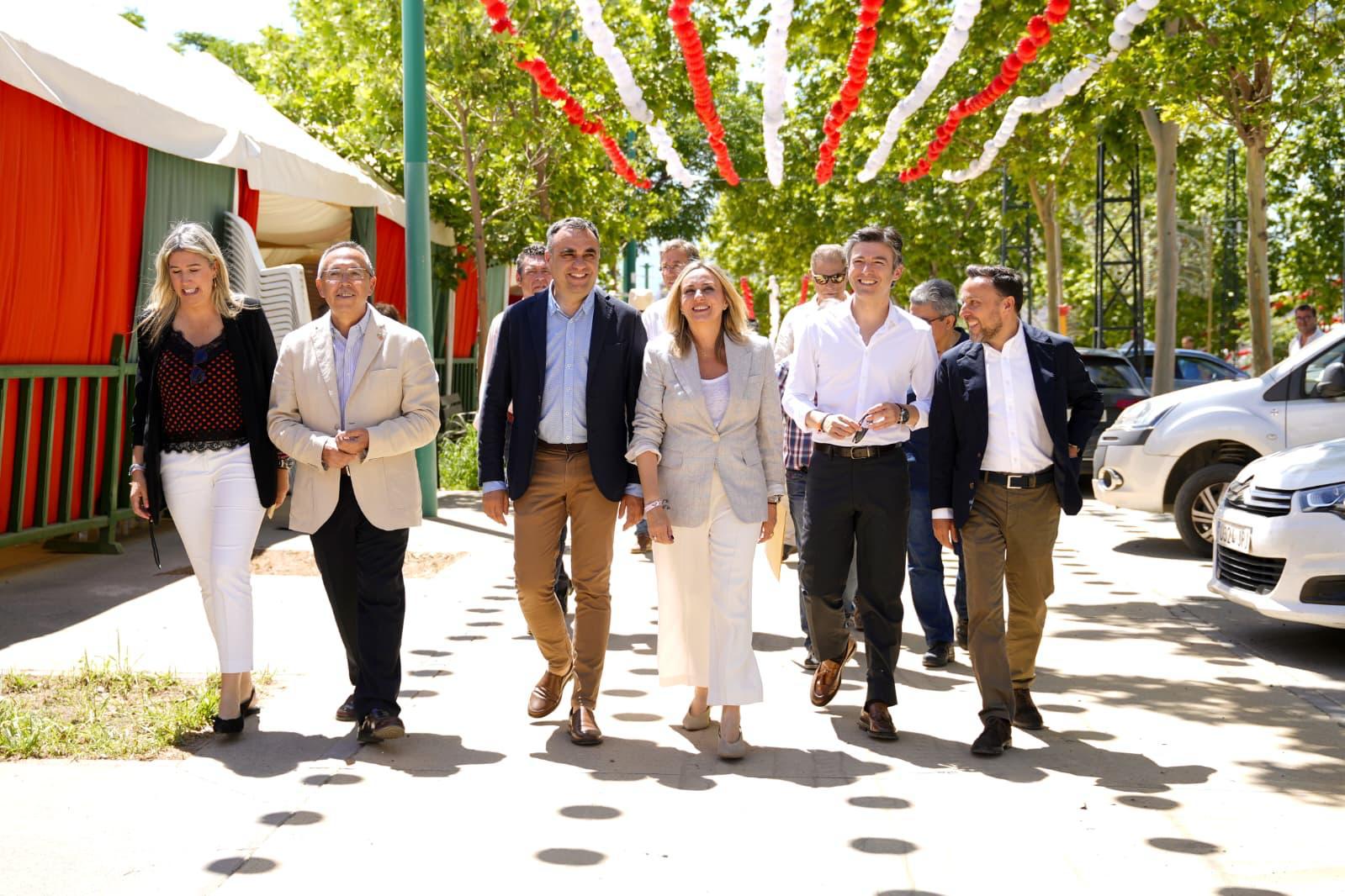 granada-el-corpus-contara-con-80-casetas-y-un-espectaculo-inaugural-de-220-drones-dara-la-bienvenida-a-los-dias-festivos