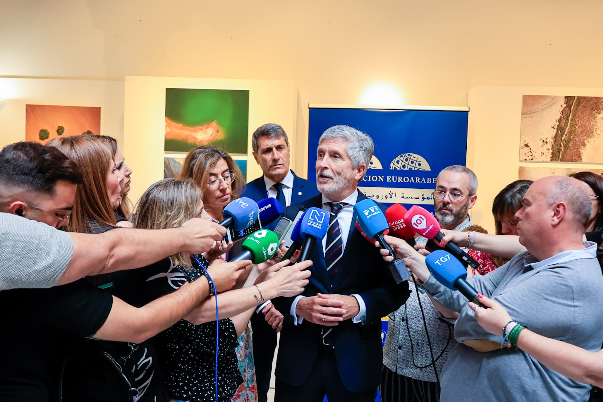marlaska-aterriza-en-granada-cercado-por-el-caso-leire-y-defiende-la-actuacion-del-gobierno