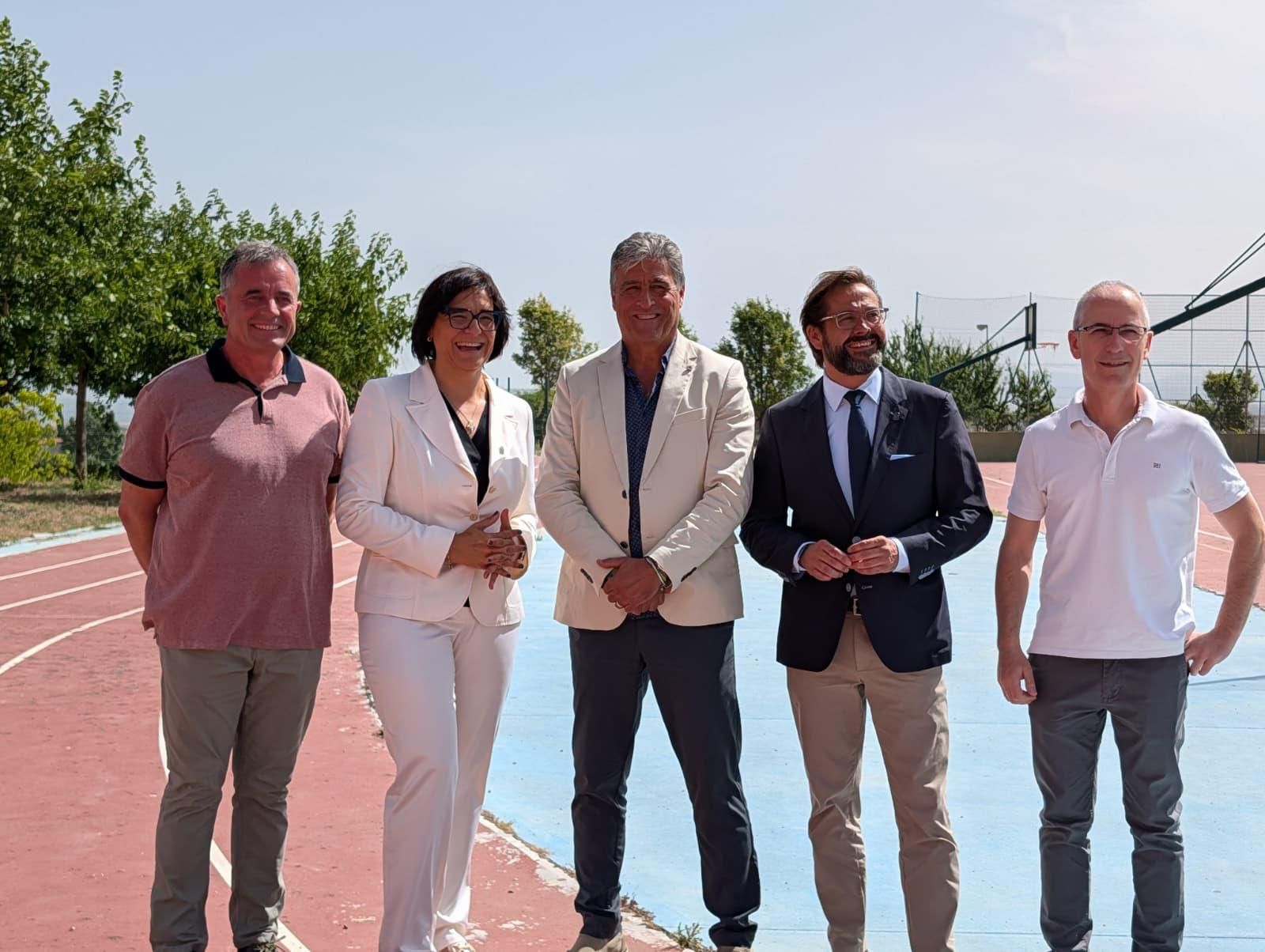 granada-rozara-las-20-000-plazas-de-fp-con-nuevas-ensenanzas-en-baza-guadix-motril-almunecar-montefrio-y-santa-fe