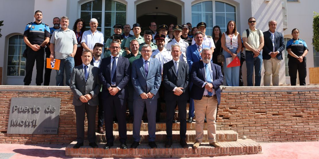 armas-trasmediterranea-refuerza-la-ope-2026-en-motril-con-rutas-a-melilla-nador-y-alhucemas-y-buques-con-capacidad-para-hasta-2-000-pasajeros