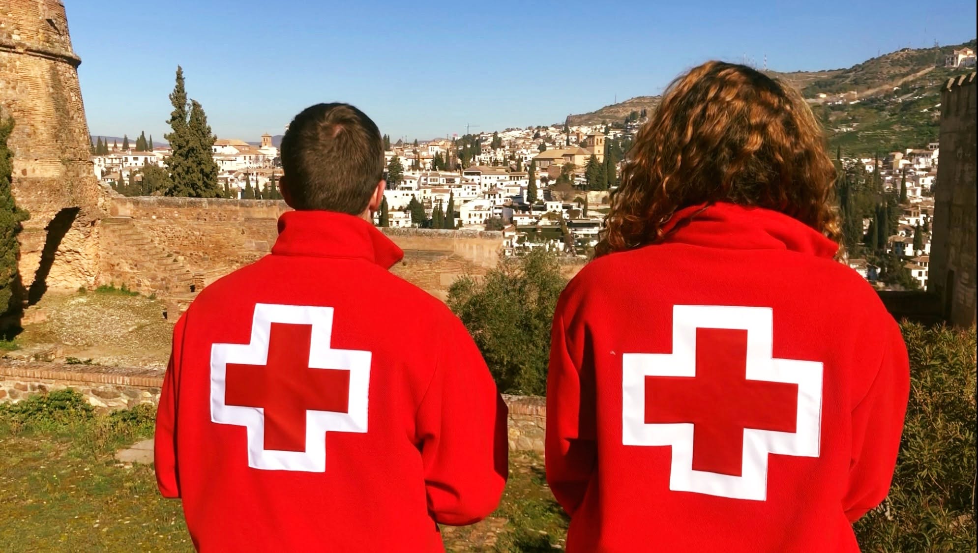granada-refuerza-la-atencion-a-las-personas-sin-hogar-con-un-refugio-con-duchas-comida-y-asistencia-psicologica