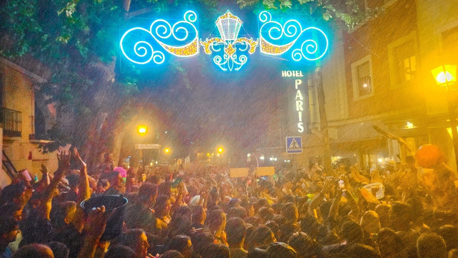 lanjaron-se-vuelca-con-unas-fiestas-del-agua-y-del-jamon-historicas-tras-su-declaracion-de-interes-turistico-nacional