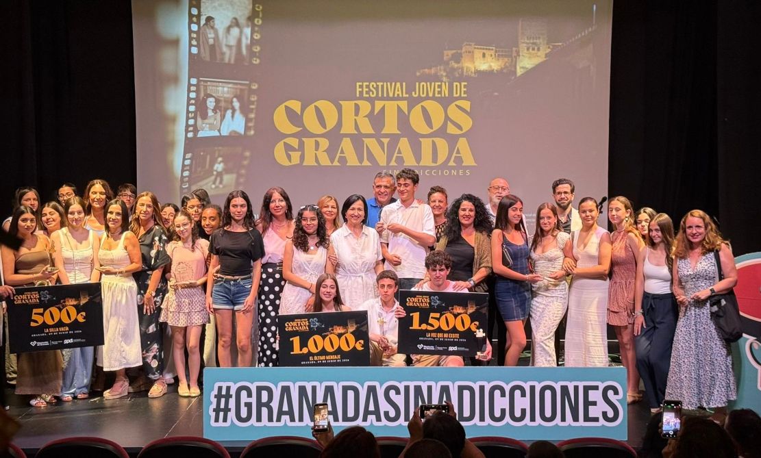 una-generacion-hiperconectada-se-mira-al-espejo-granada-premia-los-cortos-que-denuncian-el-aislamiento-digital