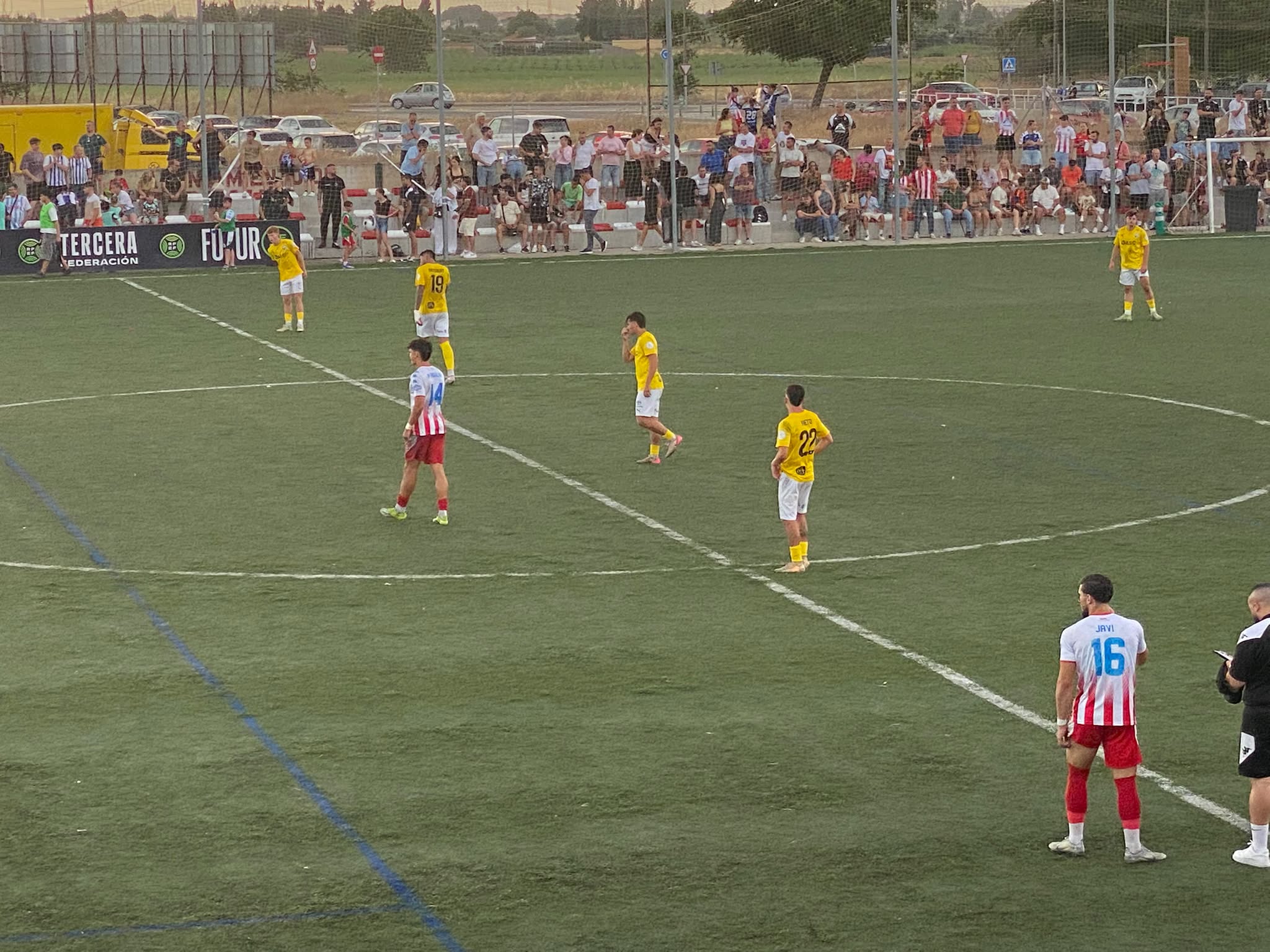 motril-el-escribano-castilla-se-prepara-para-una-tarde-de-pasion-y-maxima-rivalidad-entre-cf-motril-y-arenas-de-armilla