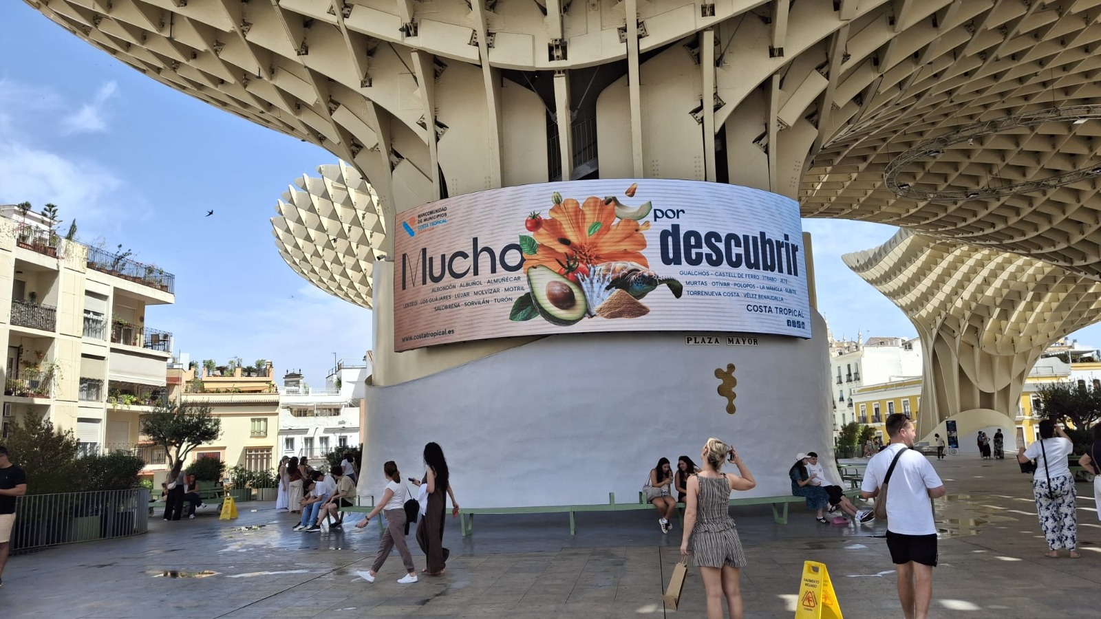 motril-la-costa-tropical-se-exhibe-en-el-corazon-de-sevilla-para-reforzar-su-tiron-turistico