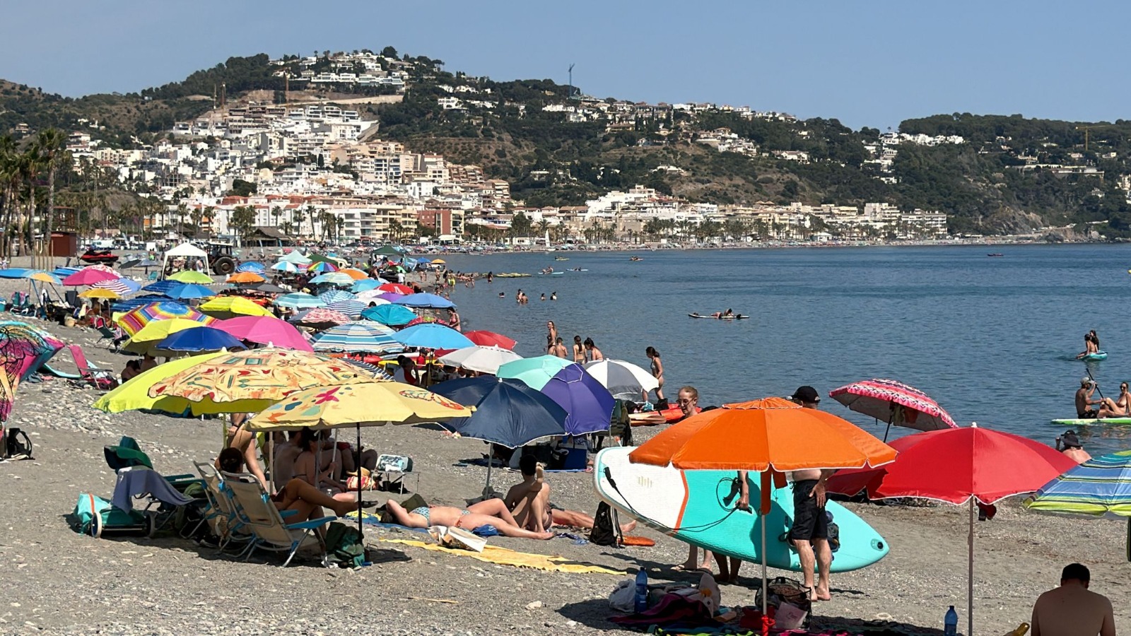 motril-el-verano-pisa-el-acelerador-una-ola-de-calor-elevara-los-termometros-hasta-los-36oc-este-domingo-en-la-costa-de-granada