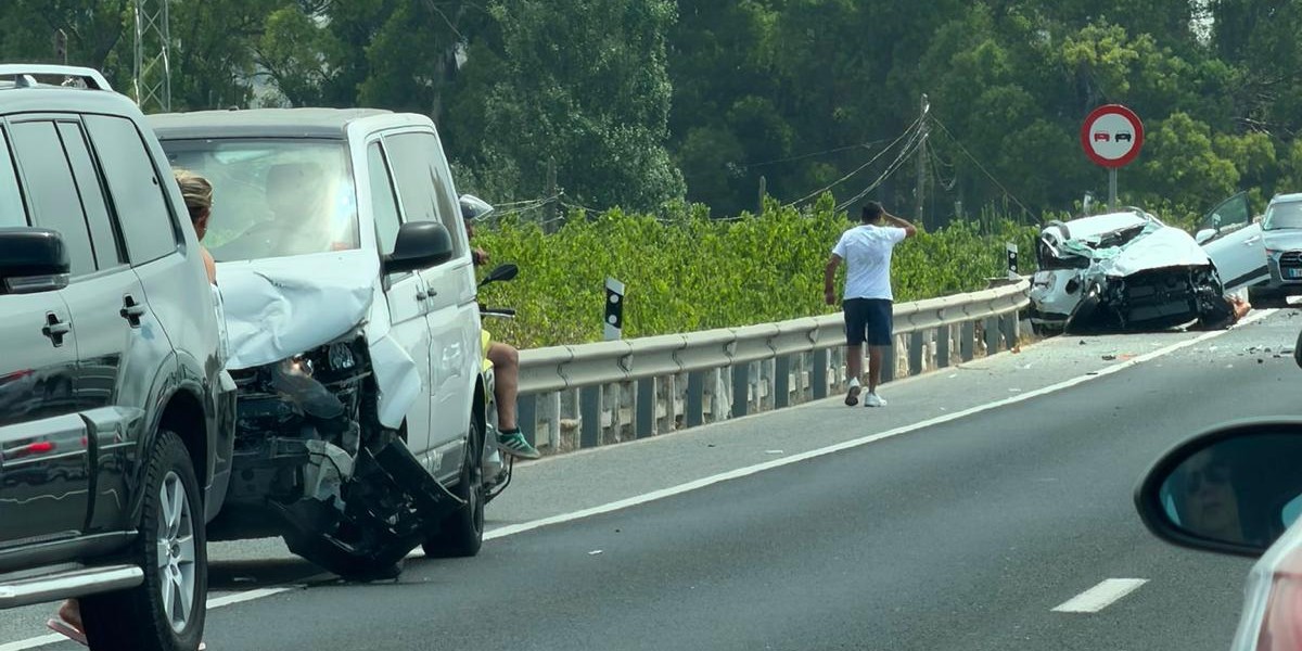 tragico-accidente-en-la-n-340-entre-motril-y-salobrena-con-un-fallecido-y-heridos-de-diversa-consideracion