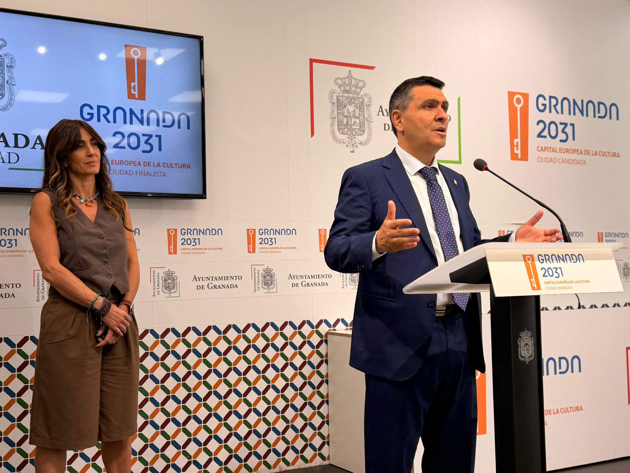 granada-moviliza-mas-de-7-200-plazas-deportivas-este-verano-con-actividades-campus-y-oferta-para-todas-las-edades