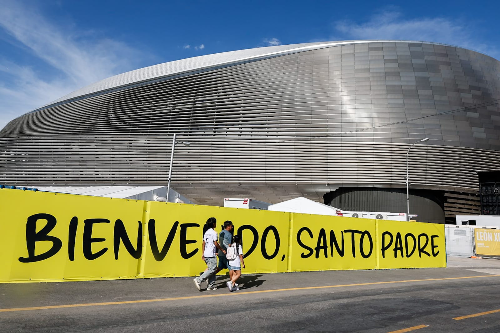 motril-digital-sigue-en-madrid-la-visita-de-leon-xiv-y-conoce-los-preparativos-del-gran-encuentro-en-el-santiago-bernabeu-con-70-000-fieles