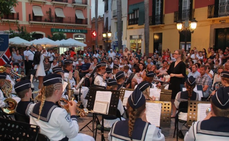 almunecar-se-convierte-en-capital-musical-internacional-con-el-festival-de-bandas-noruegas