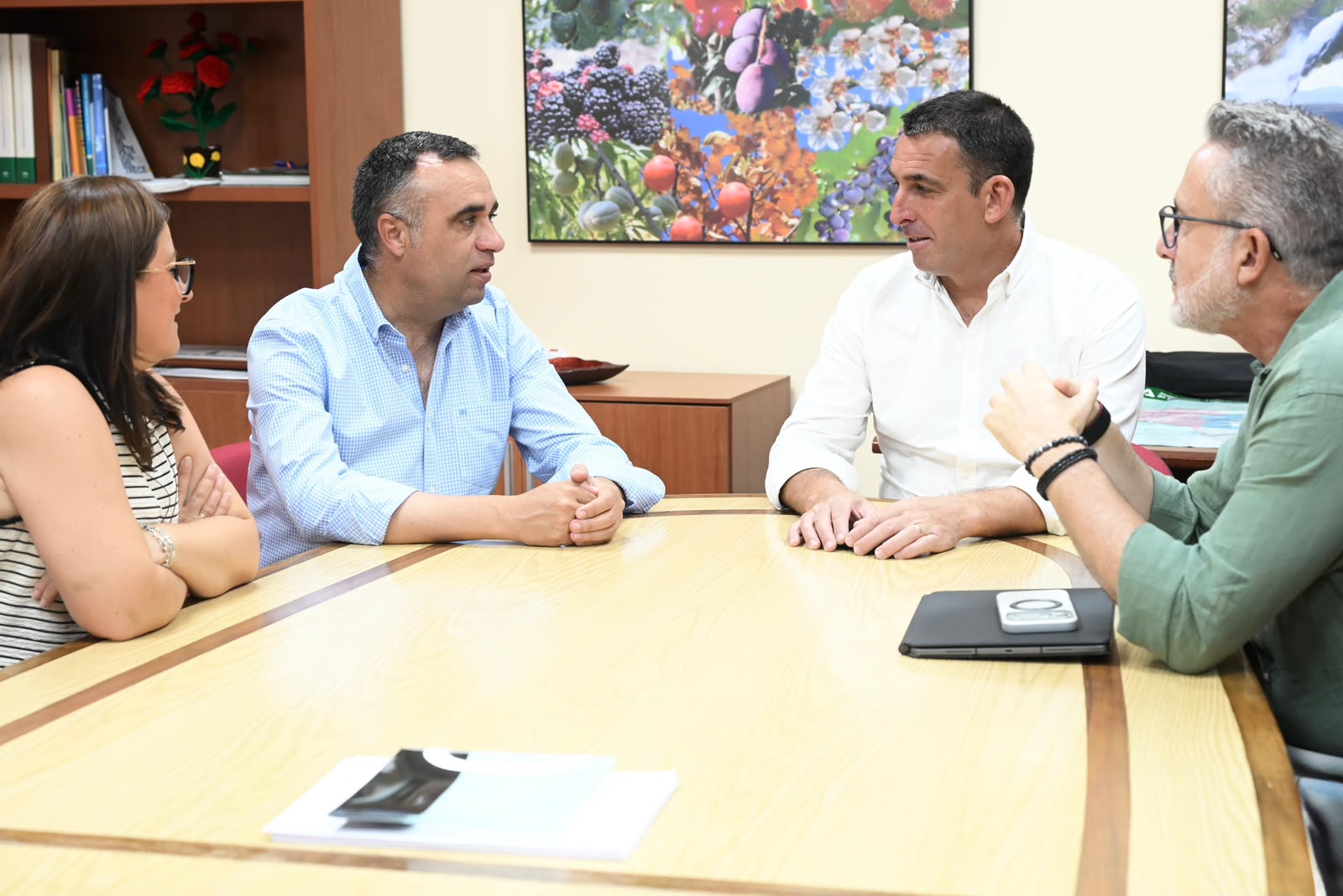 granada-la-diputacion-duplica-de-10-000-a-20-000-euros-la-ayuda-a-los-ocho-grupos-de-desarrollo-rural-de-granada