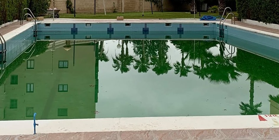 salobrena-un-hombre-de-82-anos-fallece-ahogado-en-la-piscina-de-una-urbanizacion-de-la-villa