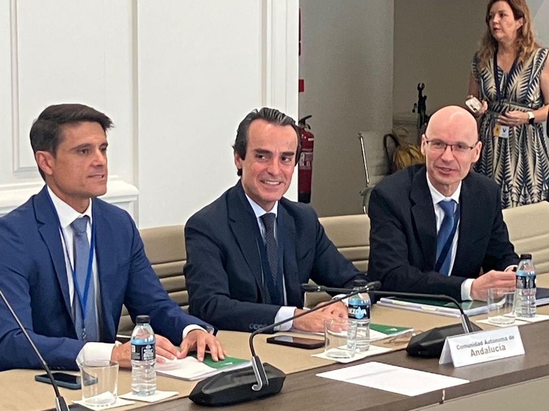 la-junta-reclama-al-gobierno-acelerar-las-mejoras-en-la-a-44-entre-granada-y-motril-y-aumentar-la-inversion-en-ferrocarril