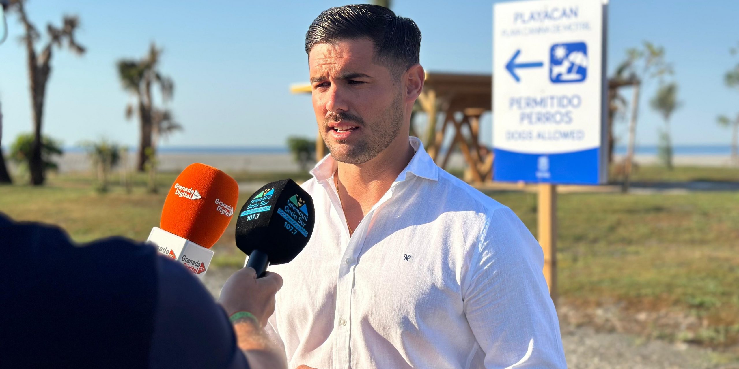 la-playa-canina-de-motril-contara-con-mas-vigilancia-limpieza-y-control-de-la-pesca