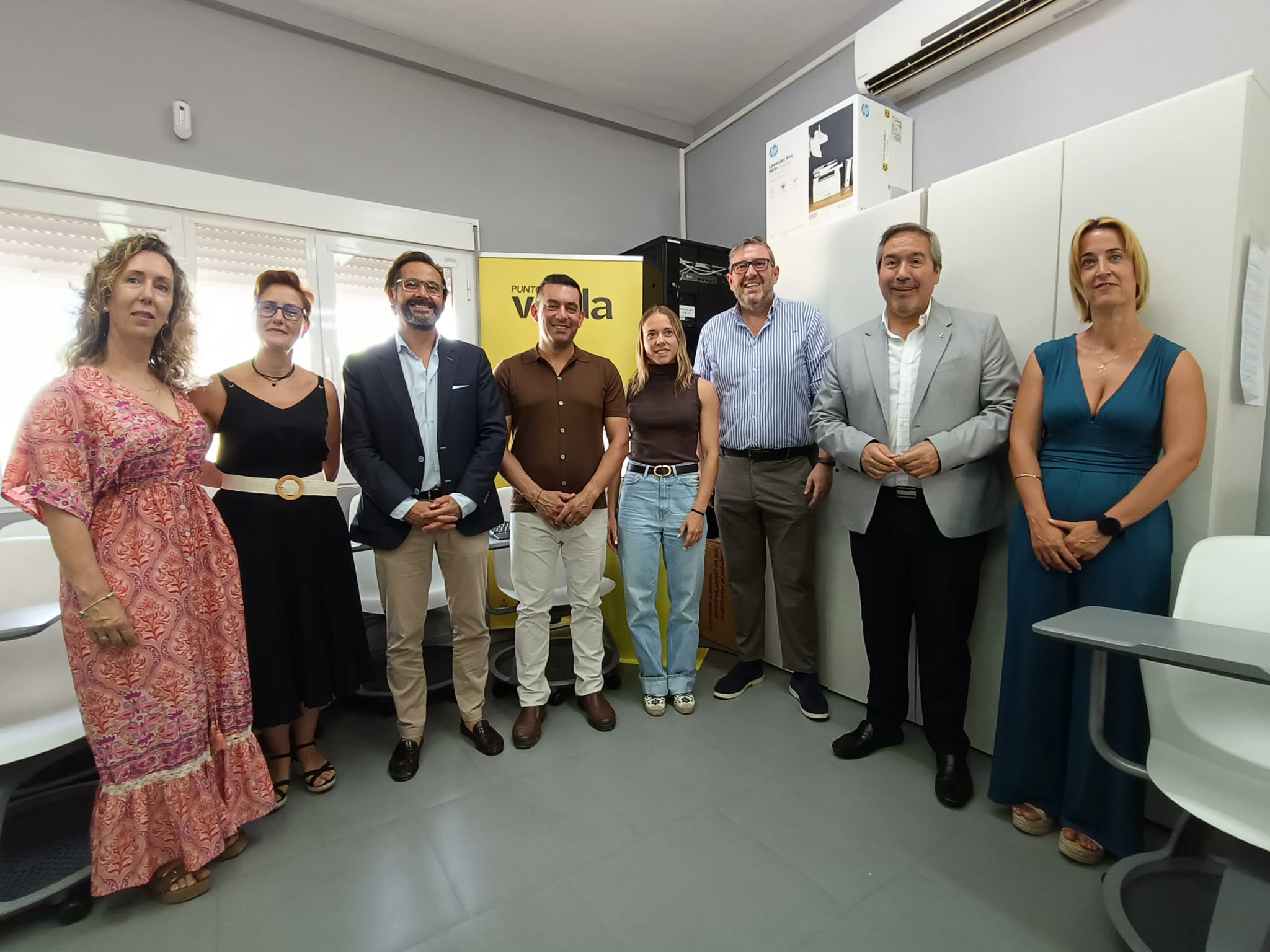la-junta-impulsa-la-transformacion-digital-en-purullena-con-un-punto-vuela-renovado-y-mas-de-400-participantes