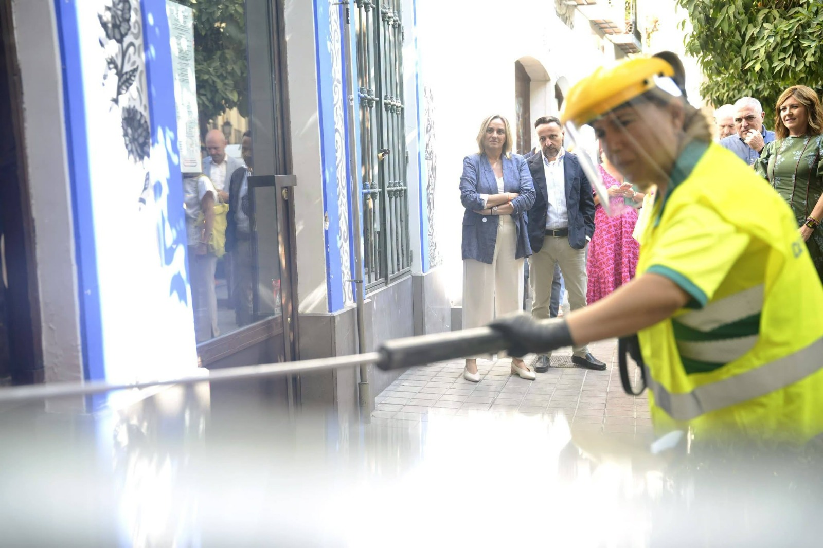 el-ayuntamiento-lanza-un-nuevo-plan-para-erradicar-las-pintadas-vandalicas-en-el-albaicin-y-el-centro-de-granada