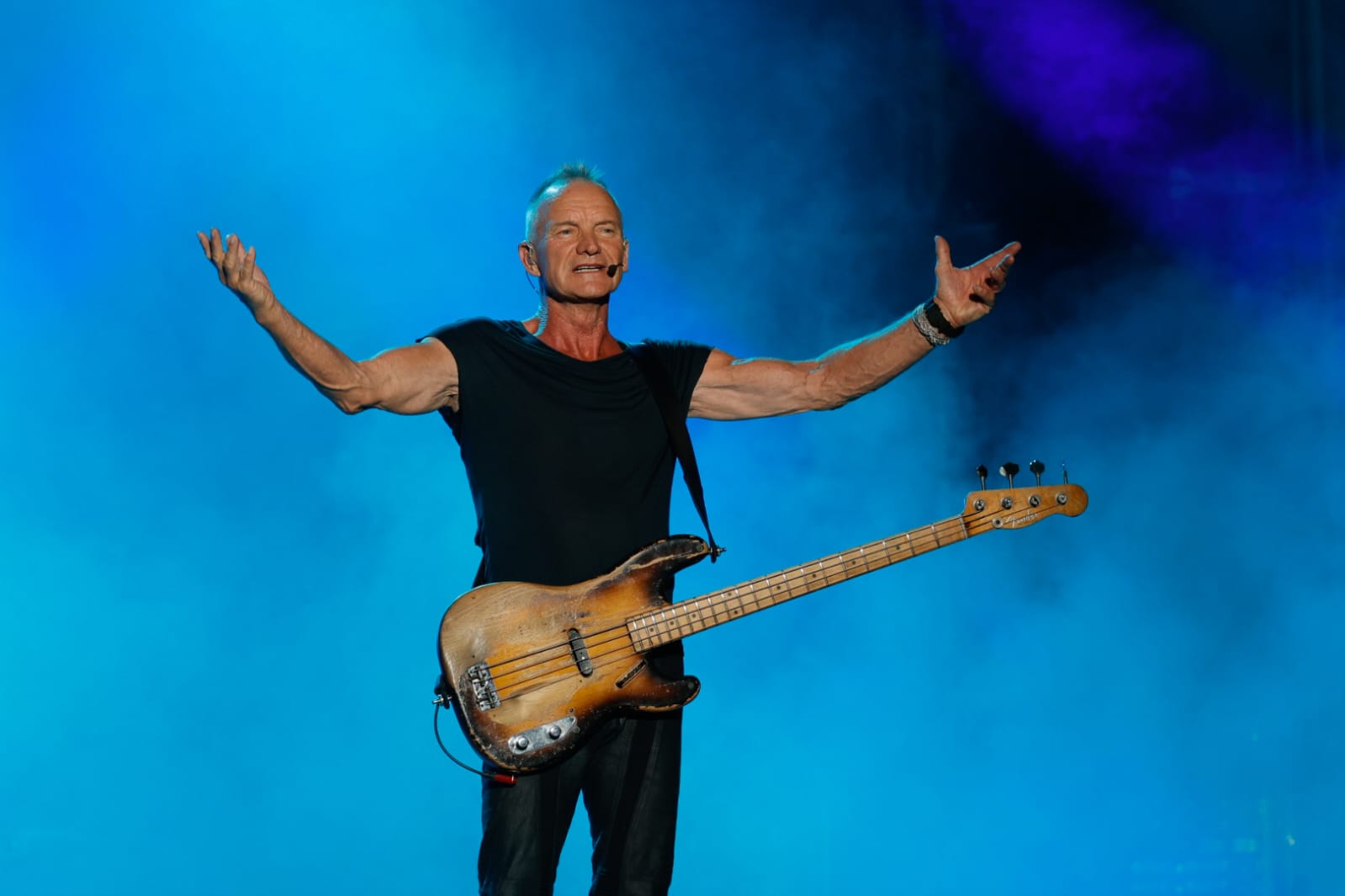 granada-se-entrega-a-sting-en-una-noche-inolvidable