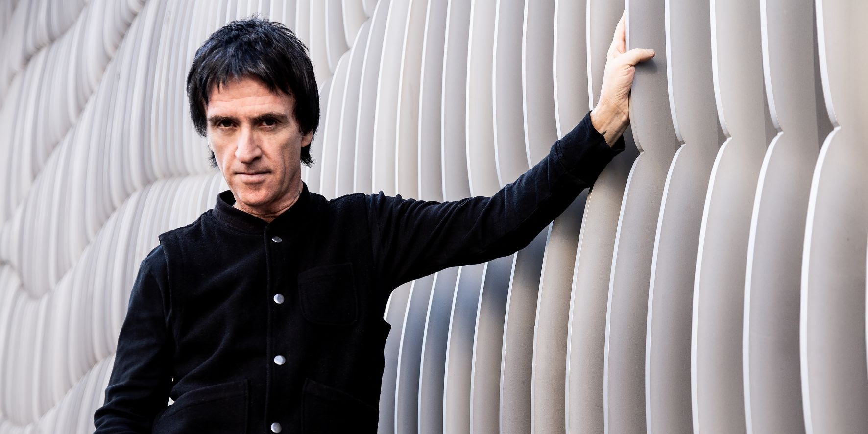 granada-el-palacio-de-congresos-recibe-a-johnny-marr-en-su-unico-concierto-en-espana