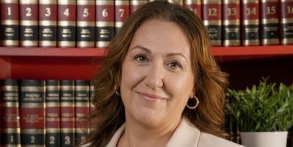 motril-menmi-saez-denuncia-que-la-nueva-tasa-de-basura-del-pp-ahoga-al-comercio-local-con-subidas-de-hasta-un-356