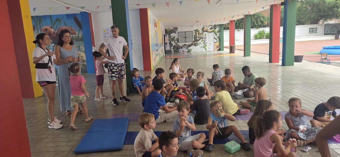 mas-de-20-familias-de-almunecar-y-la-herradura-se-benefician-este-verano-del-campamento-inclusivo-del-plan-corresponsables