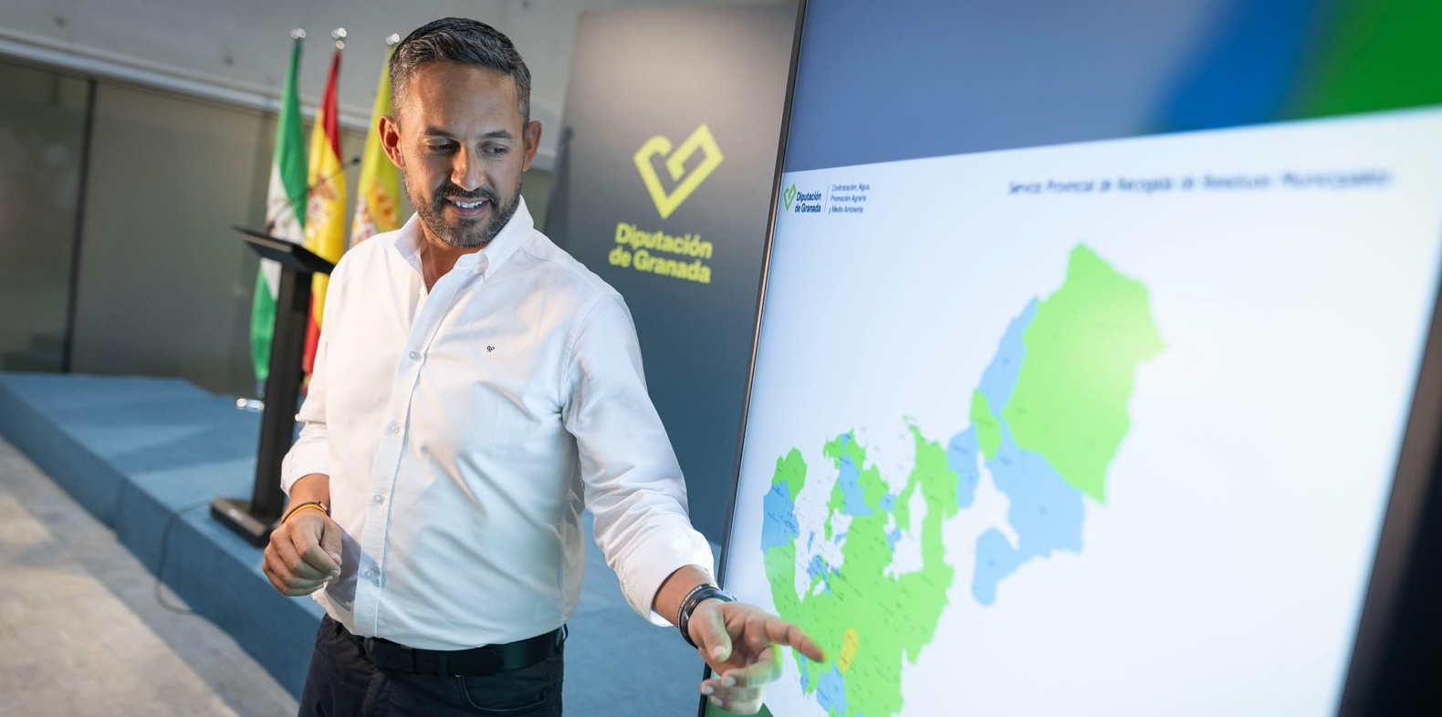 granada-revoluciona-la-recogida-de-basura-142-municipios-se-suman-a-un-nuevo-modelo-provincial-que-echara-a-andar-en-2027