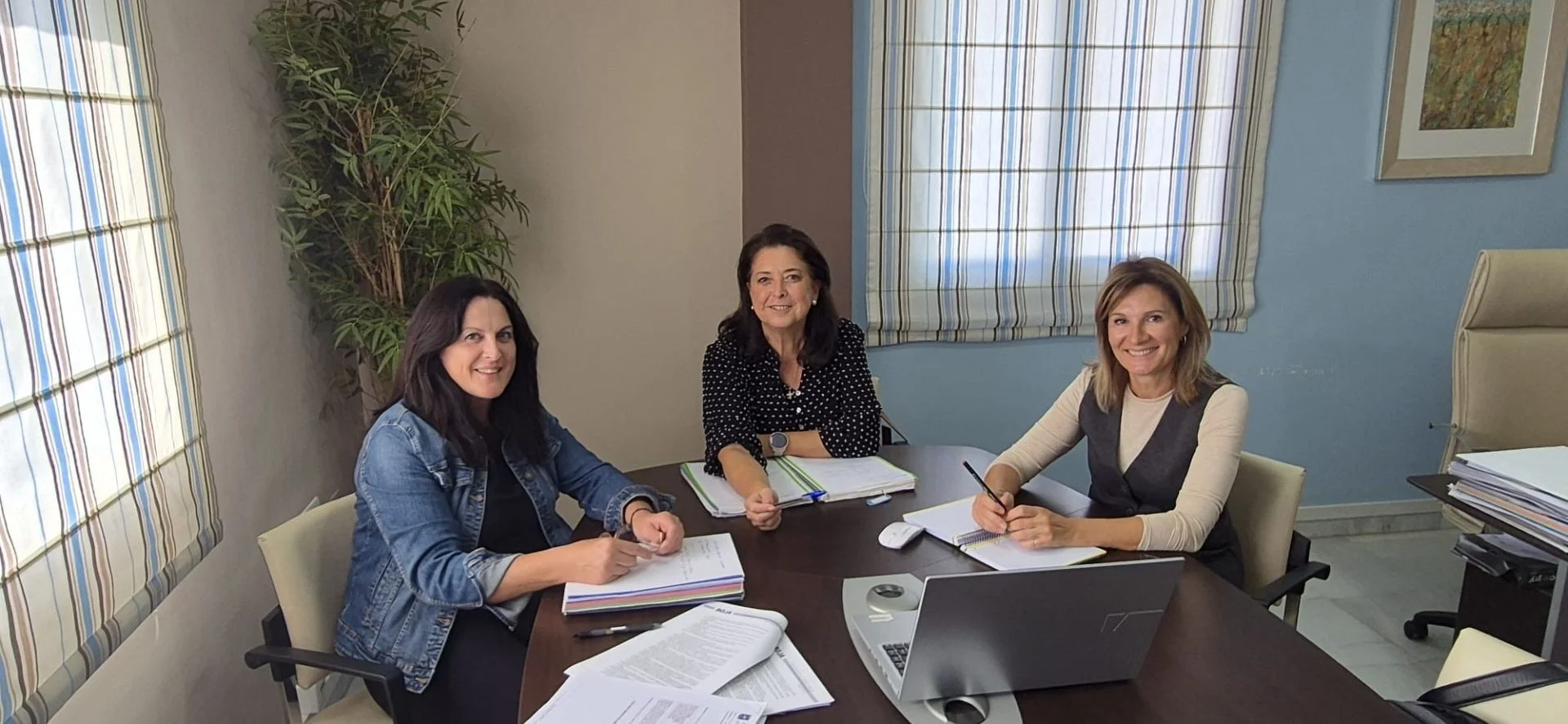 almunecar-eleva-a-1746-euros-la-hora-del-servicio-de-ayuda-a-domicilio-para-reforzar-la-atencion-a-dependientes